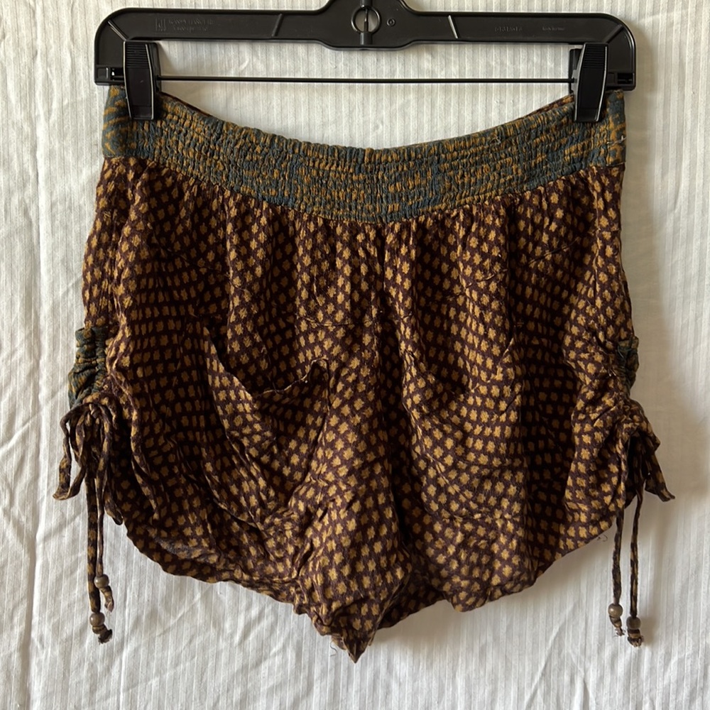 Free People shorts - Picture 5 of 9